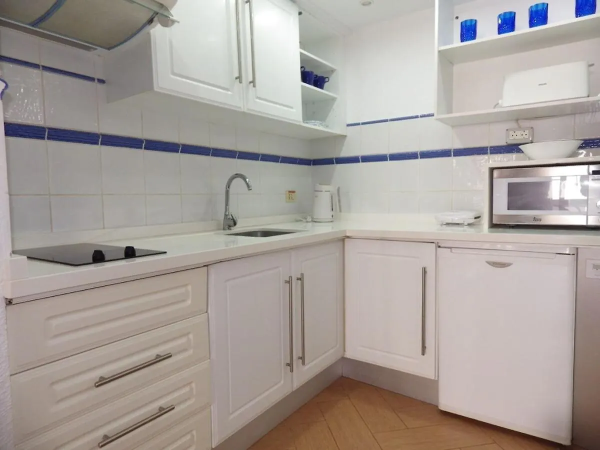 Studio In Well Kept Quiet Complex K002 Daire Los Cristianos  0*, Los Cristianos (Tenerife) İspanya